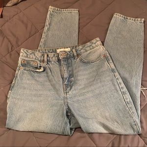 Topshop mom jeans sz. 28 length 30 distressed